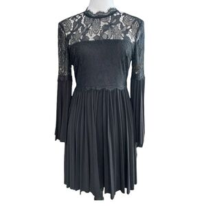 ASOS DESIGN lace and pleat mini skater  dress Size 6